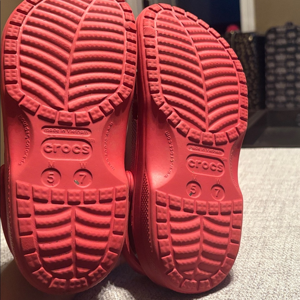 Red Clogs - Picture 4 of 4